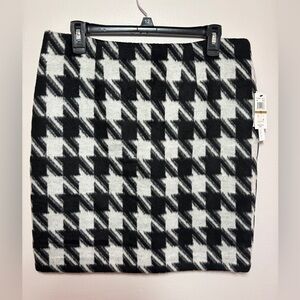 Amanda & Chelsea Black and White Checkered Short Pencil Skirt NWT size 12